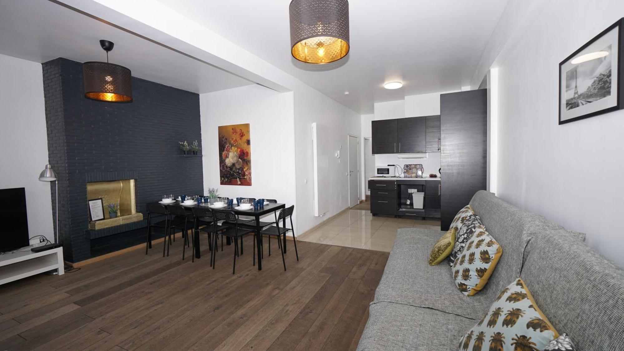 Brial Apartment 2 Bedrooms, 안트베르펜 외부 사진