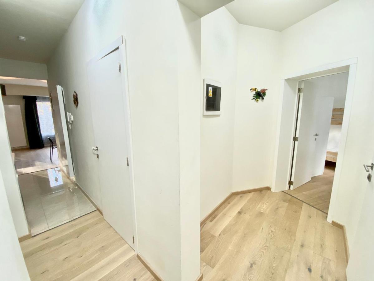 Brial Apartment 2 Bedrooms, 안트베르펜 외부 사진